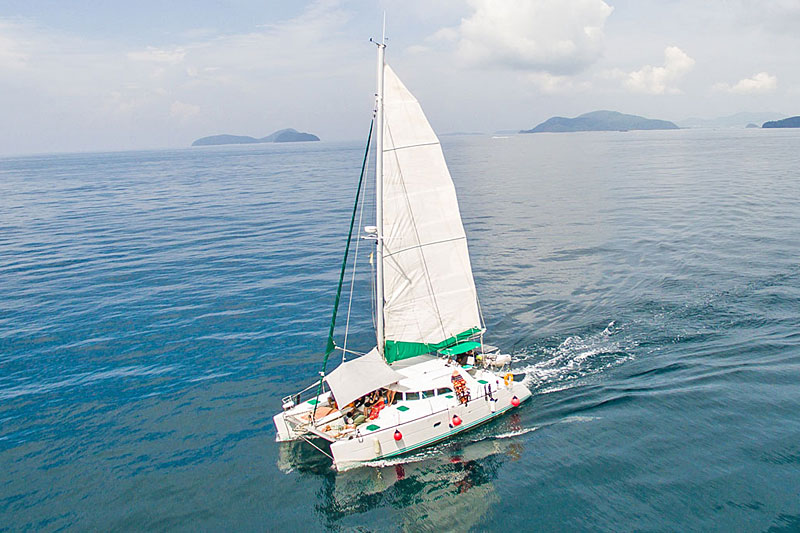 Lagoon 380 Sailing Catamaran